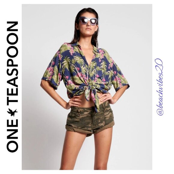ONE TEASPOON Bandits Low Waist Denim Shorts Camo 26 NWT O-289